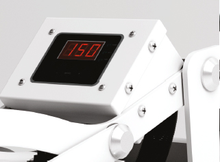 Il display digitale consente una facile regolazione del tempo e della temperatura